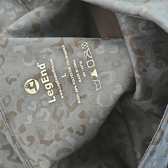 Womans performance leggings gym yoga leopard print sz large. - Picture 3 of 5